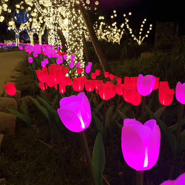 Tulip solar garden lights