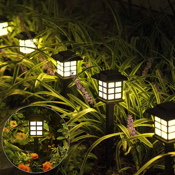 Solar garden lights