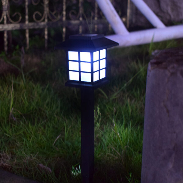 Solar garden lights