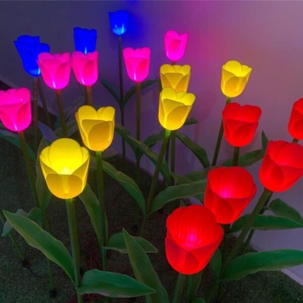 Tulip solar garden lights